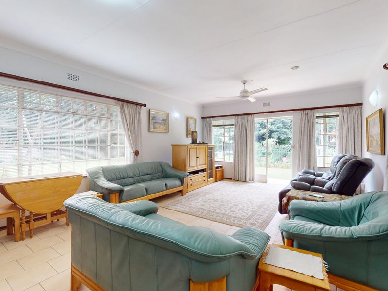 3 Bedrooms  home for sale in Libradene - Photo 2