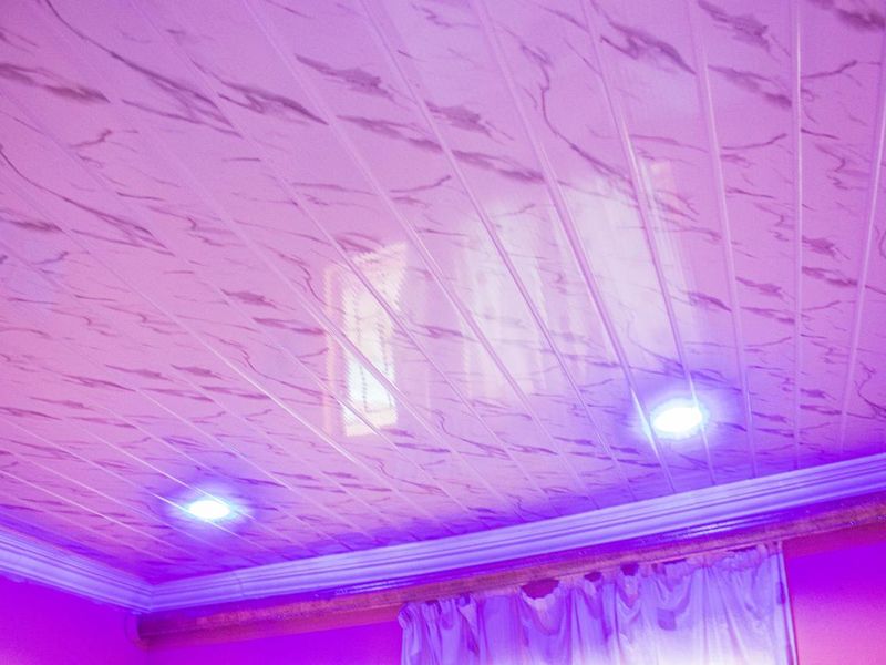 Charming Family Home in Lakeside – Your Dream Awaits! - Photo 7