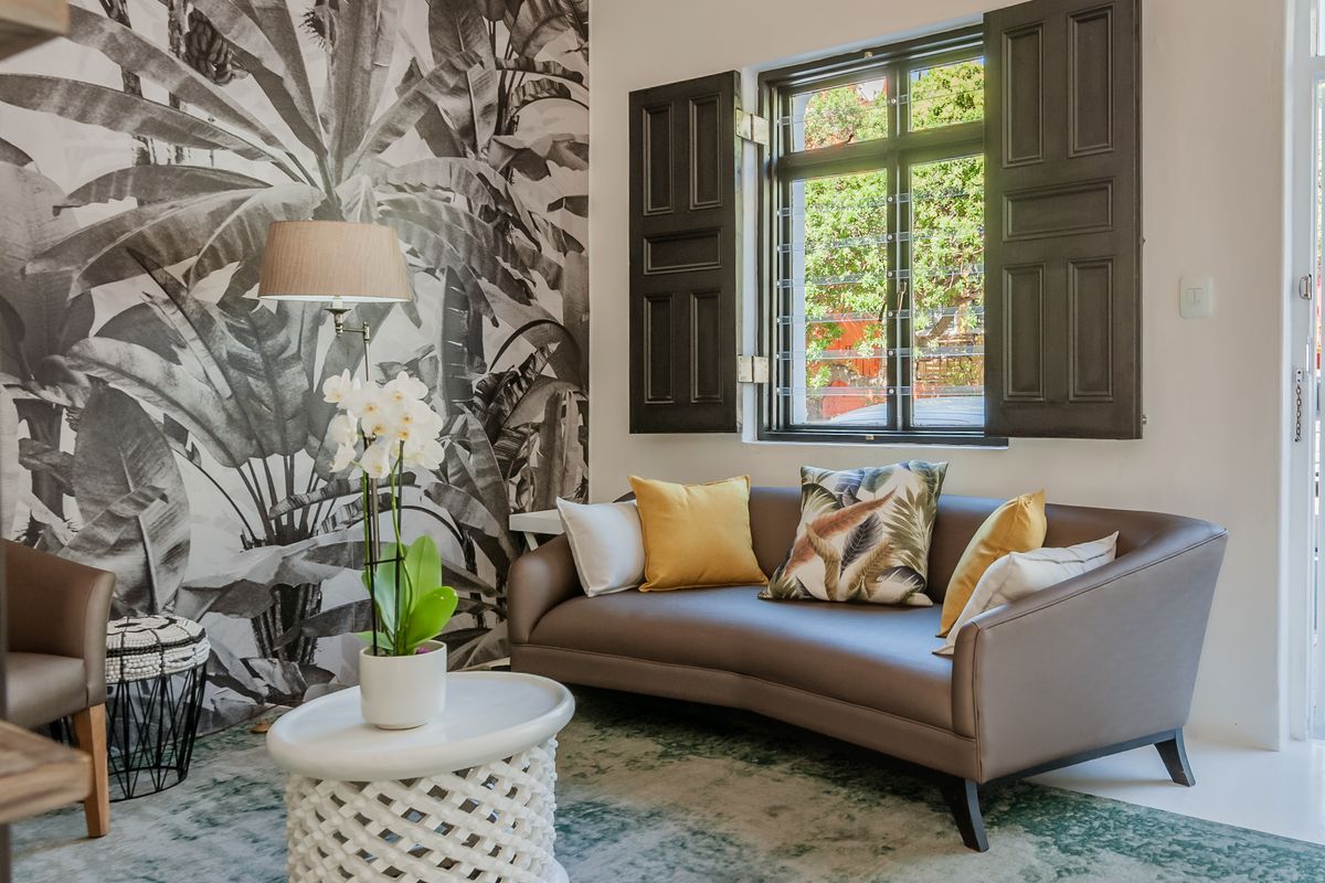 Cozy Two Bedroom Home - Photo 4