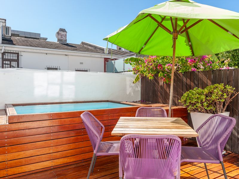 Cozy Two Bedroom Home - Photo 6