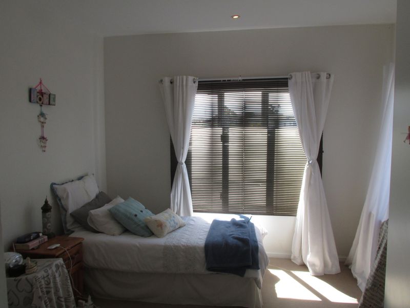 Well suited to a lock-up-and-go lifestyle and high rental demand - Photo 8