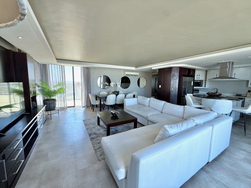 12th Floor Bloubergstrand Penthouse | Direct Lift Access | Uninterrupted Sea And Table Mountain View - Photo 5