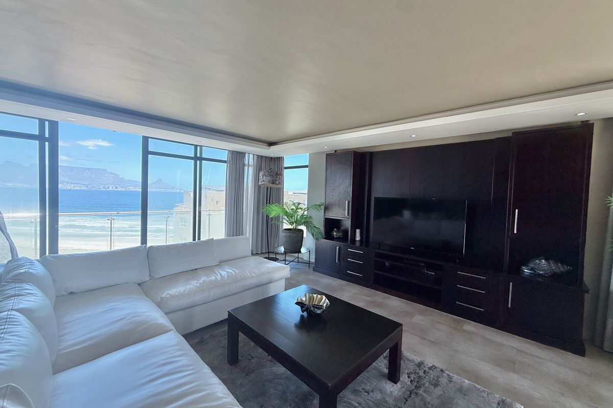 12th Floor Bloubergstrand Penthouse | Direct Lift Access | Uninterrupted Sea And Table Mountain View - Photo 2