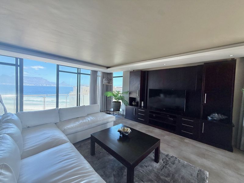 12th Floor Bloubergstrand Penthouse | Direct Lift Access | Uninterrupted Sea And Table Mountain View - Photo 2