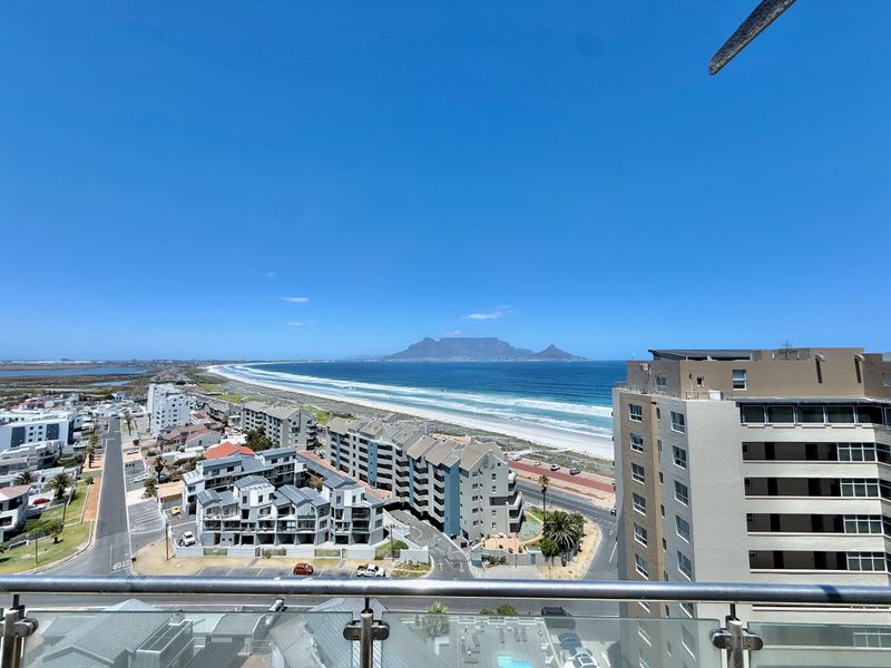 12th Floor Bloubergstrand Penthouse | Direct Lift Access | Uninterrupted Sea And Table Mountain View - Photo 4