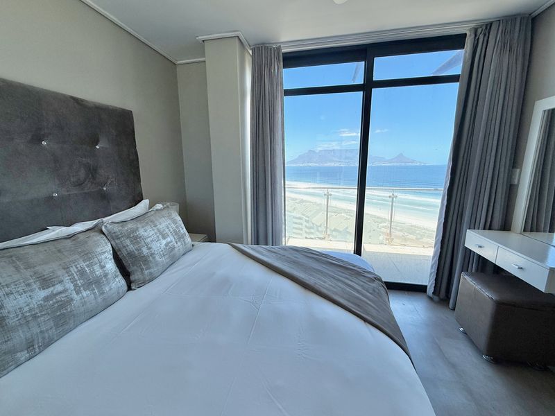 12th Floor Bloubergstrand Penthouse | Direct Lift Access | Uninterrupted Sea And Table Mountain View - Photo 10