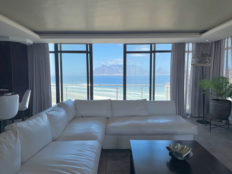 12th Floor Bloubergstrand Penthouse | Direct Lift Access | Uninterrupted Sea And Table Mountain View - Photo 3