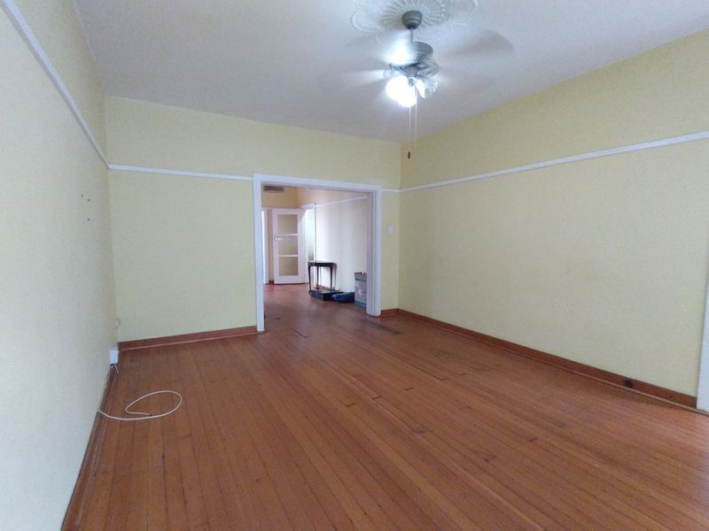 2.5 Beds  1 Garage Pet friendly Glenwood - Photo 5