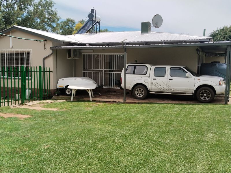 Neat, Secure & Perfectly Located Family Home – Move-In Ready - Photo 5