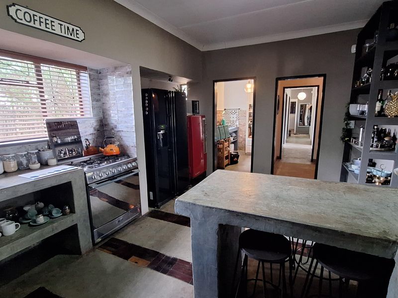 House close to CBD for sale - Photo 7