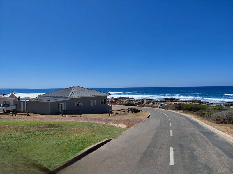 Where the ocean becomes part of everyday living. - Photo 3