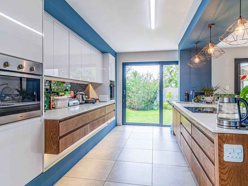 Three Bed Home in our Rory Byrne Enclosure. Newly Renovated - Photo 2