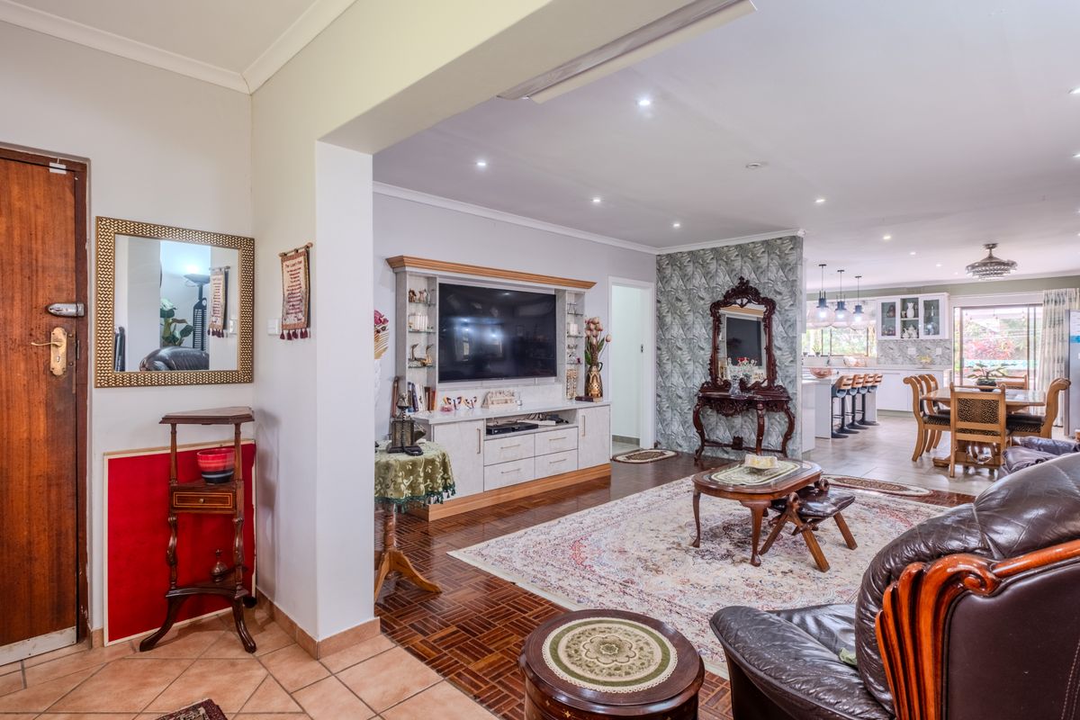A Durban North Home Worth Your Consideration - Photo 4
