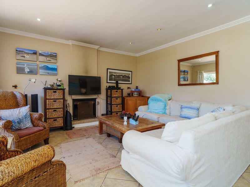 Furnished Home - Photo 9