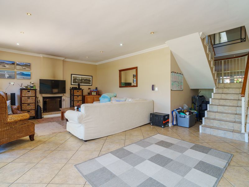 Furnished Home - Photo 8