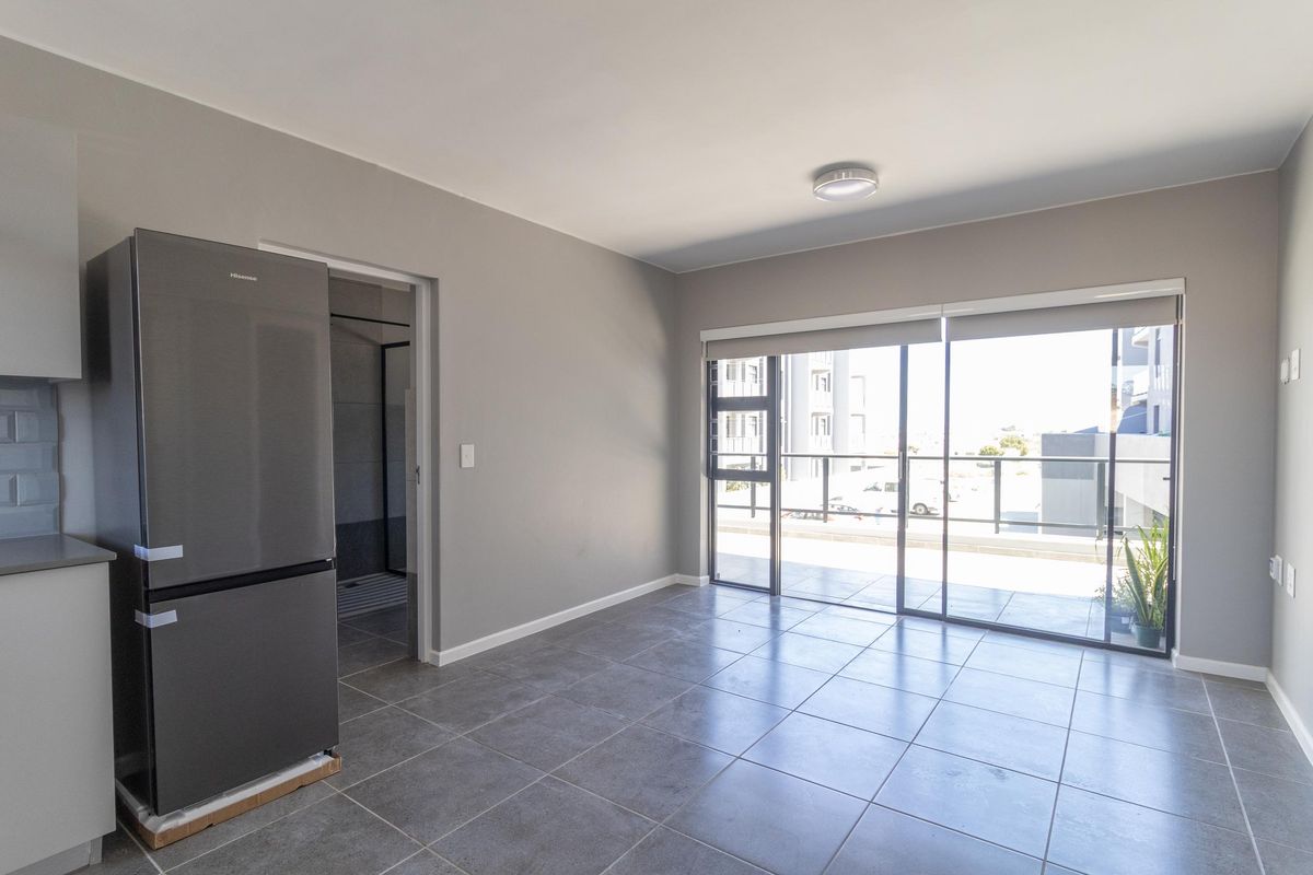 Two bedroom apartment walking distance from Laguna Mall - Photo 2