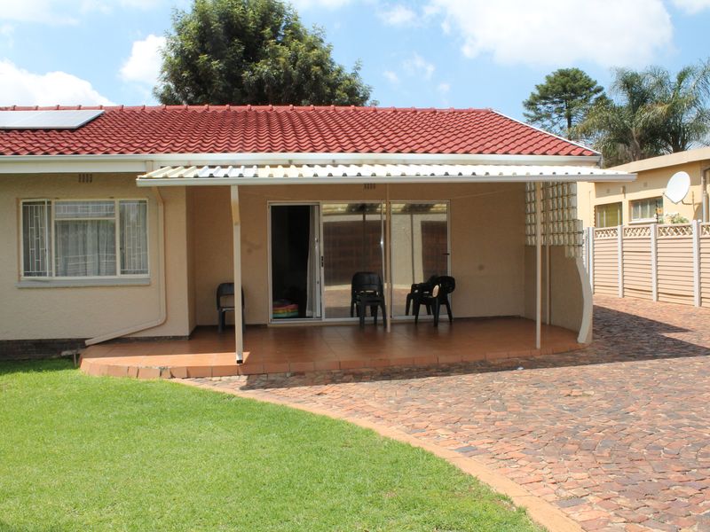 Space, Style & Security in the Heart of Randhart - Photo 8