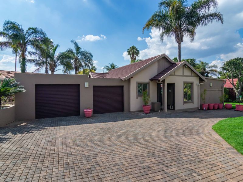 Neat as a Pin – Move Right In! - Photo 2