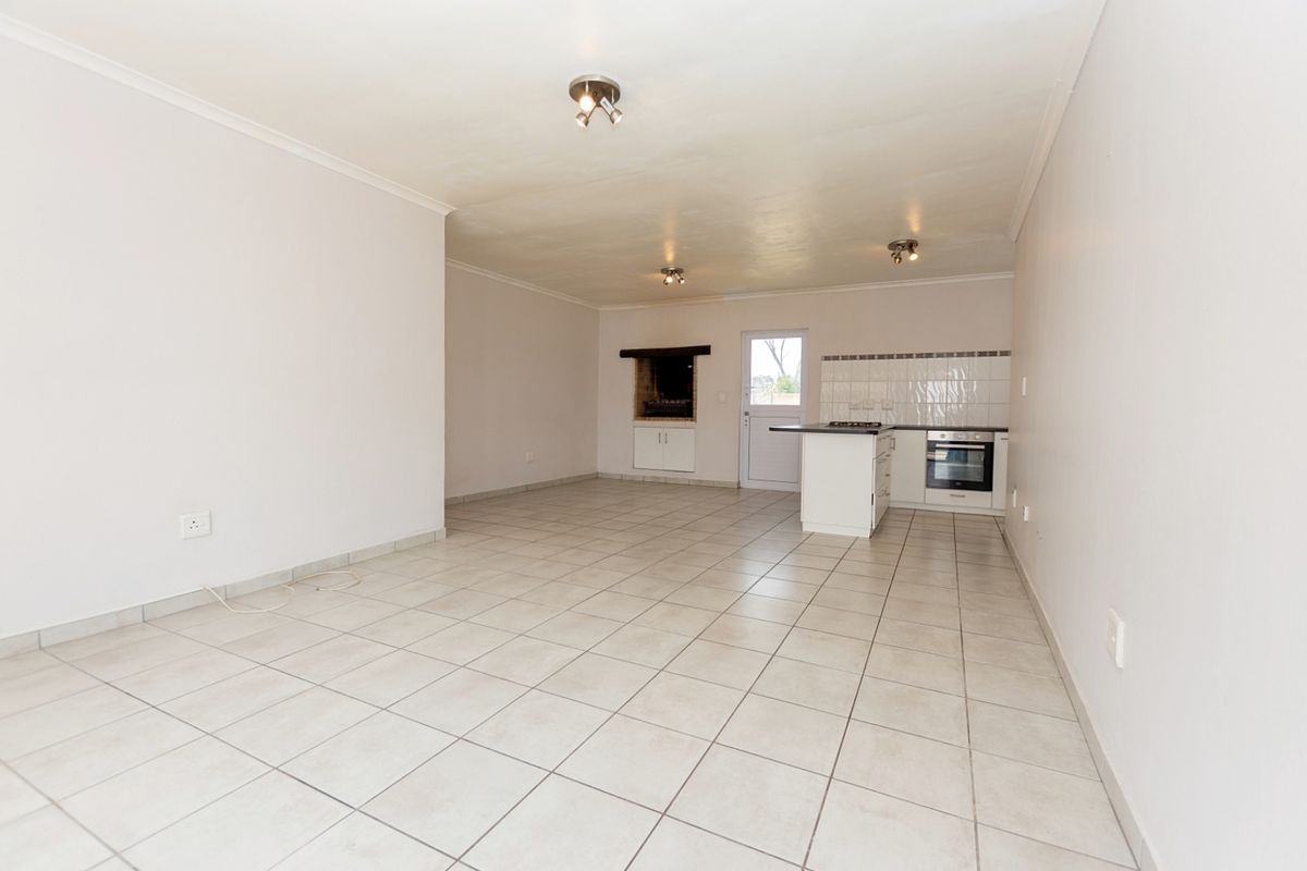 Embrace Tranquil Coastal Living in Port Owen! - Photo 4