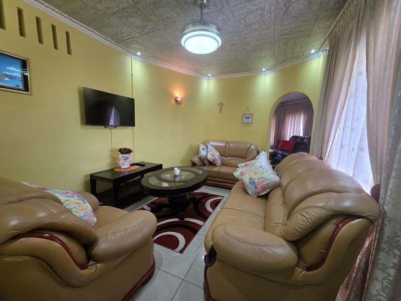 4 bedroom House - Photo 7