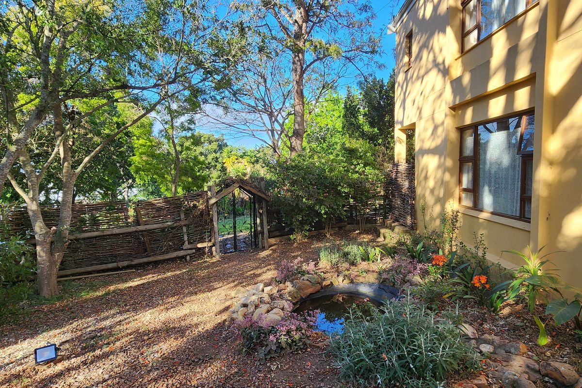 Space, Privacy & Position – 3-Bedroom Home on 2,780m2 Stand in Swellendam - Photo 4