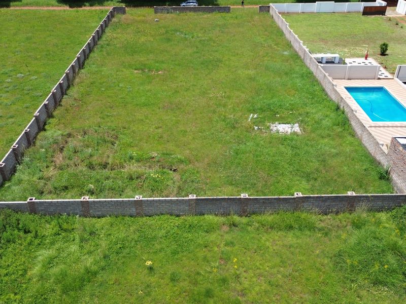 Prime 2 082 m2 Vacant Stand | Fully Walled & Serviced - Photo 2