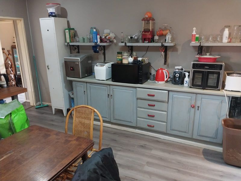 Neat 3-bedroom house situated in the peaceful small town of Derby! - Photo 6