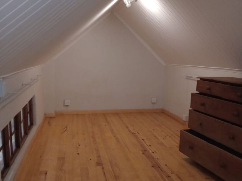 Hilton - 1 Bedroom Cottage to Rent - Photo 3