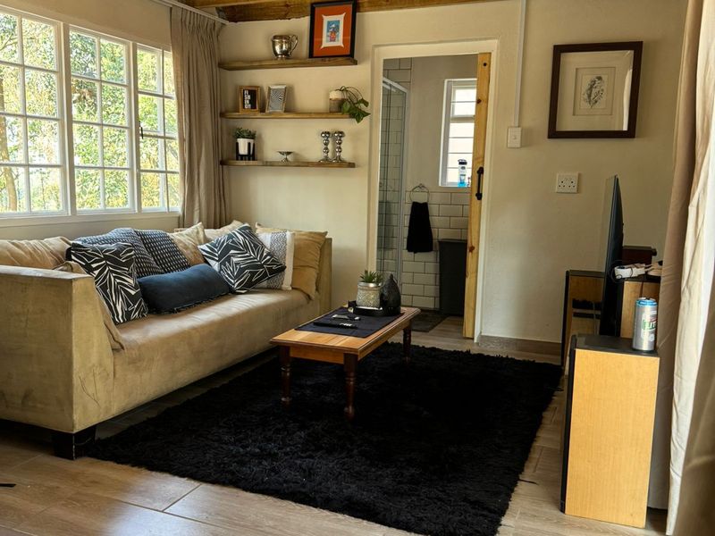 Hilton - 1 Bedroom Cottage to Rent - Photo 8