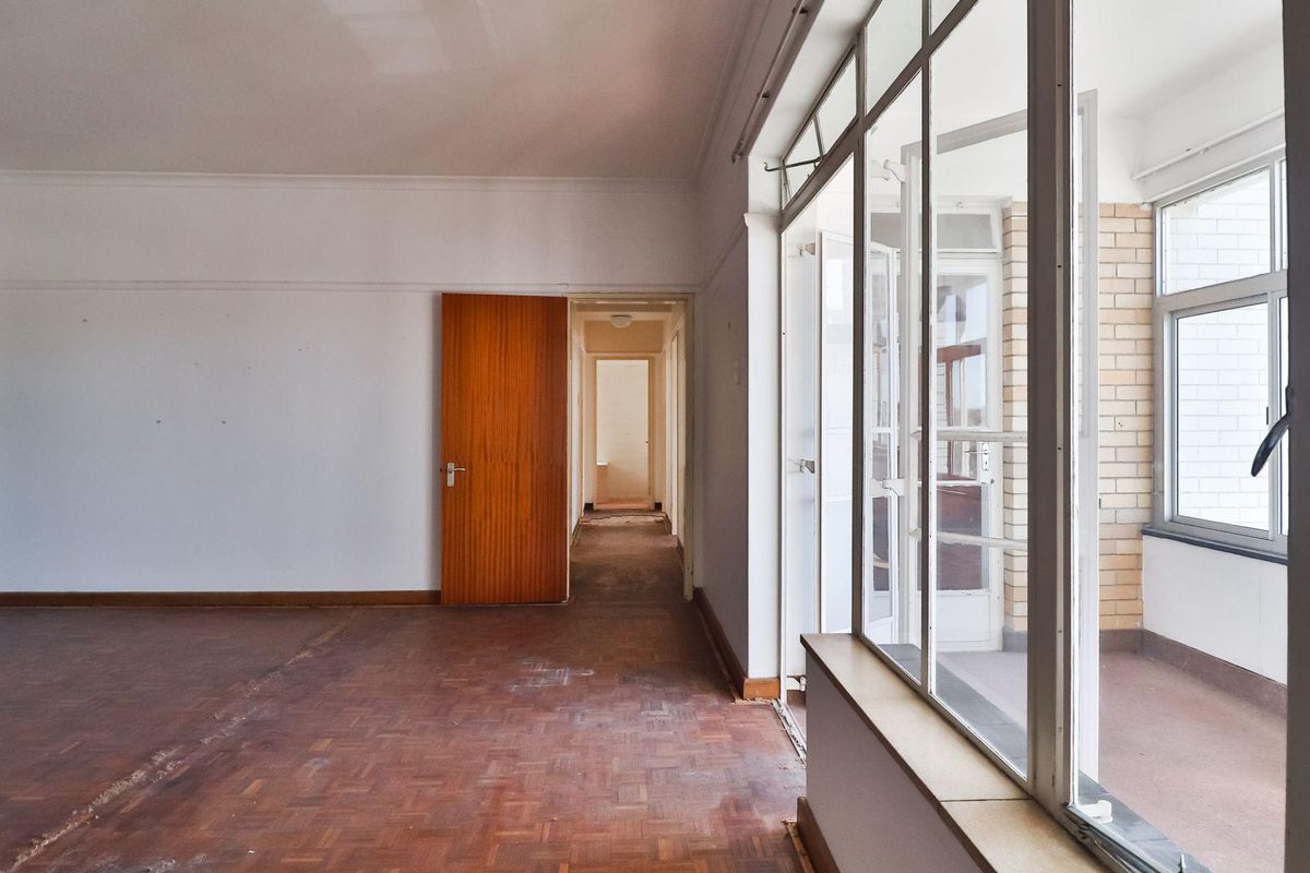 Prime Beachfront Investment Opportunity in Bandle Apartment Block - Photo 2