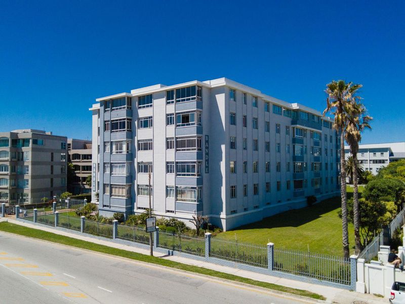 Prime Beachfront Investment Opportunity in Bandle Apartment Block - Photo 5