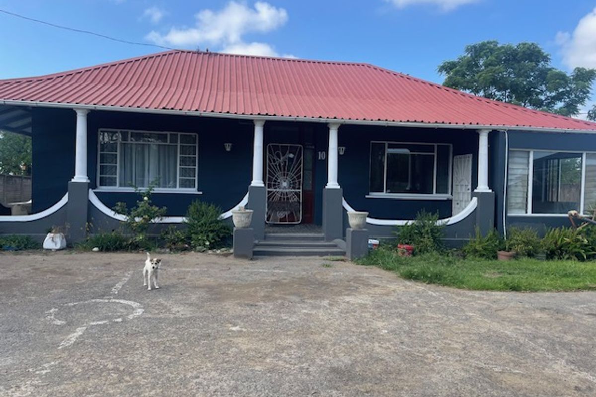 Character-Filled Farmhouse style with Flatlet & Prime Corner Position – Cambridge - Photo 3