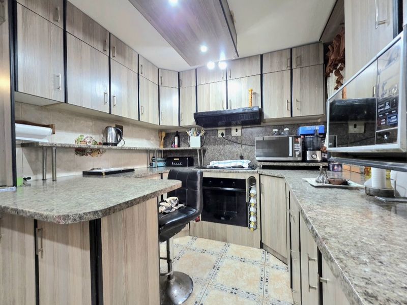 Cozy 2-bedroom home, perfect for first time home buyers!!!! - Photo 10