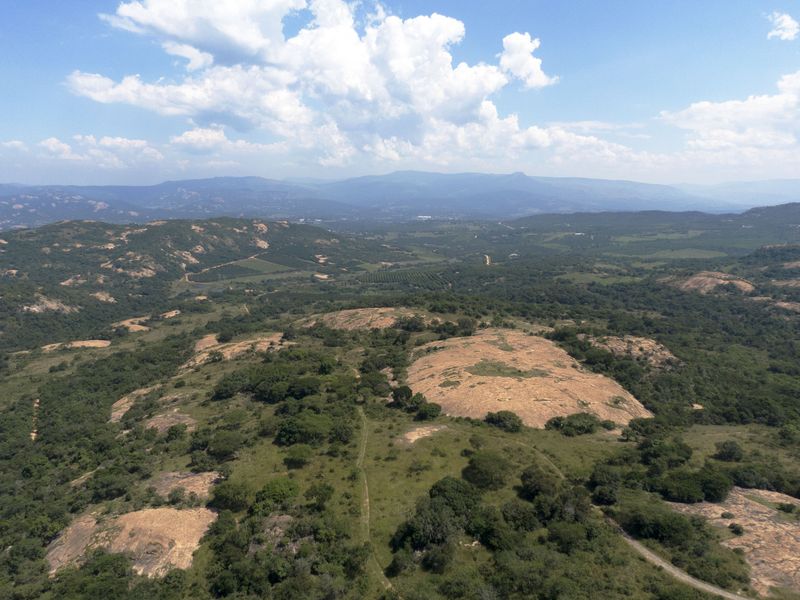 Claim one of the 3 remaining stands in this piece of paradise. - Photo 6