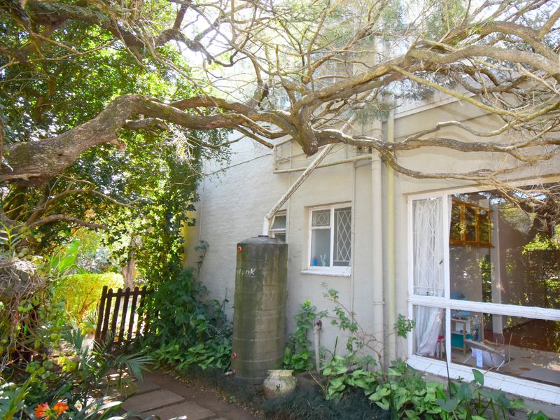 Tranquil Athlone Complex with End Unit Position - Photo 2
