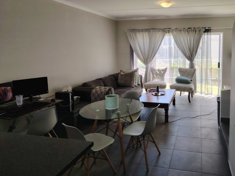 2 Bedroom Townhouse for sale in Haasendal - Photo 8