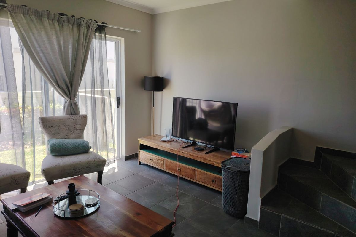 2 Bedroom Townhouse for sale in Haasendal - Photo 4