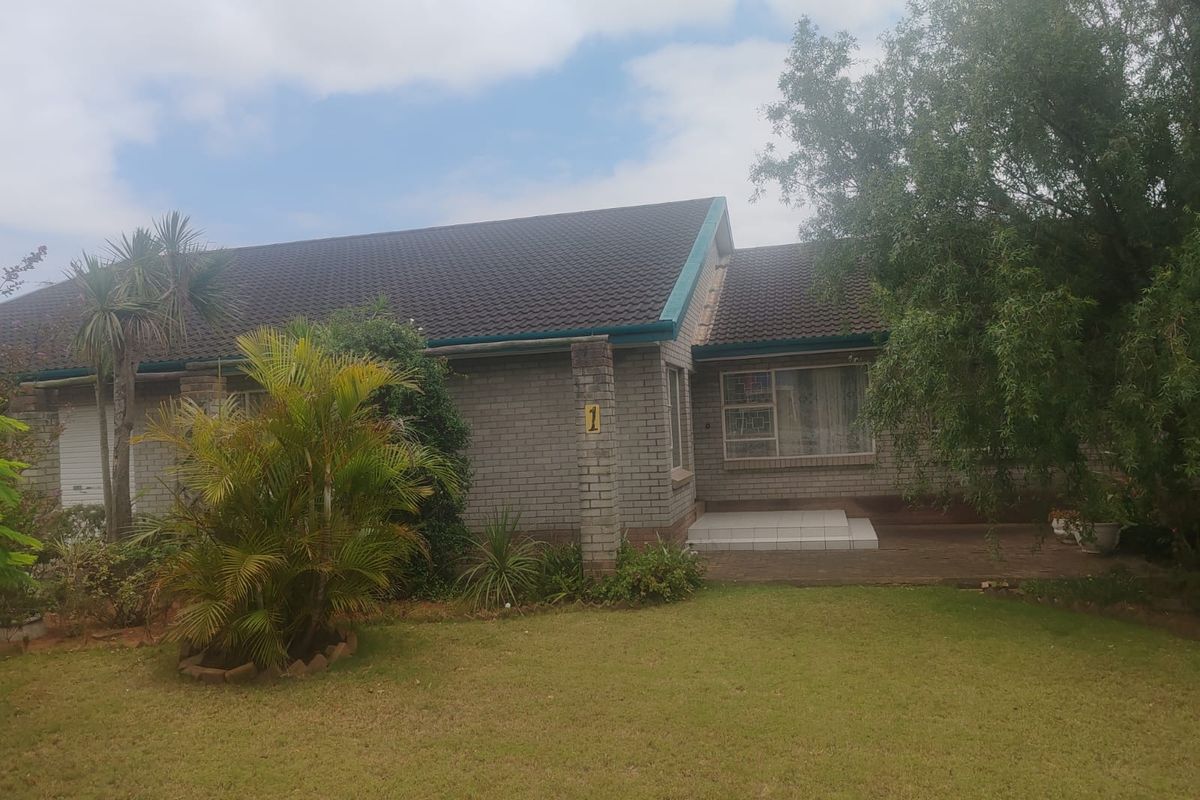 7 Bedroom Property in Despatch Central – Bussines  Opportunity!! - Photo 2