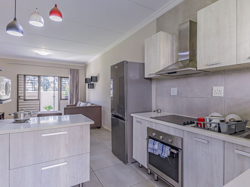 Serious seller, modern ground floor unit - Photo 5