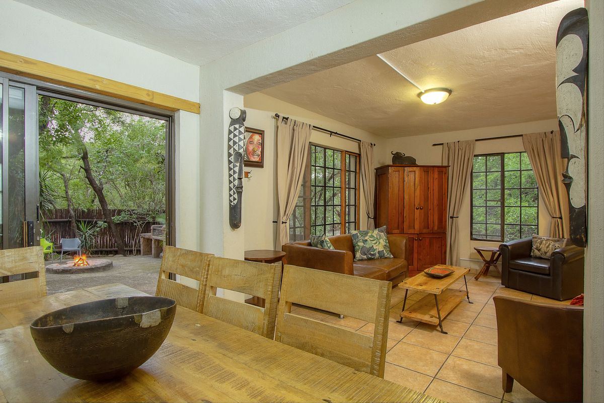 Beauty in the Bush - Photo 4