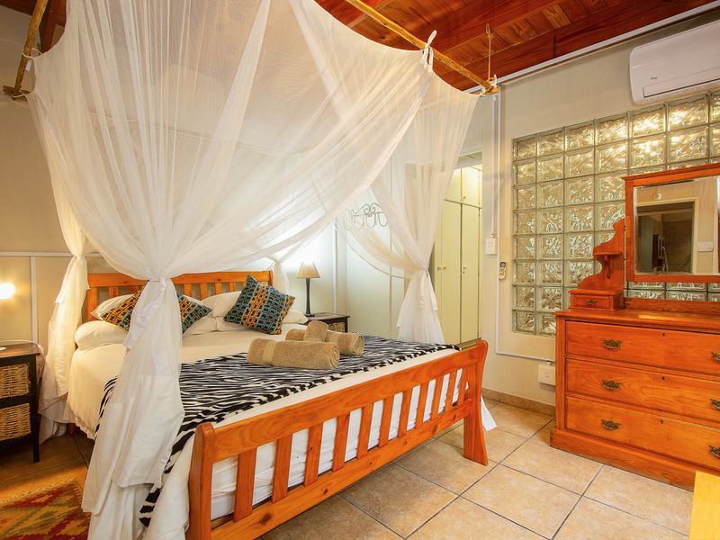 Beauty in the Bush - Photo 6