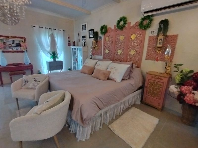 Stunning 5-bedroom house for sale in Mooinooi—perfect for families seeking space and tranquility! - Photo 10