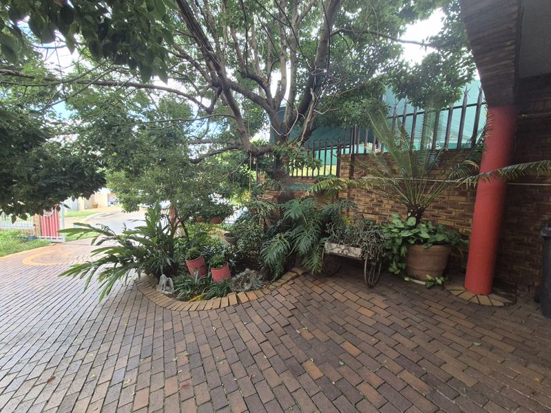 Beautiful 3 bedroom, 2 bathroom home in cul-da-sac - Photo 5