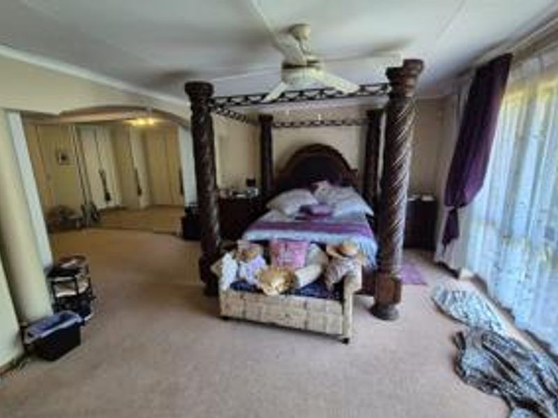 !!! GENEROUS 3-BEDROOM HOME IN A LUSH SETTING IN MONTANA PARK !!! - Photo 7