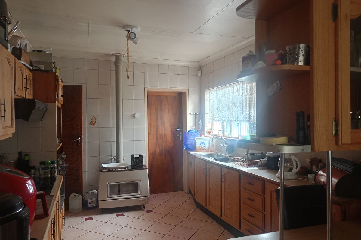 Freehold For Sale In Vereeniging - Photo 5