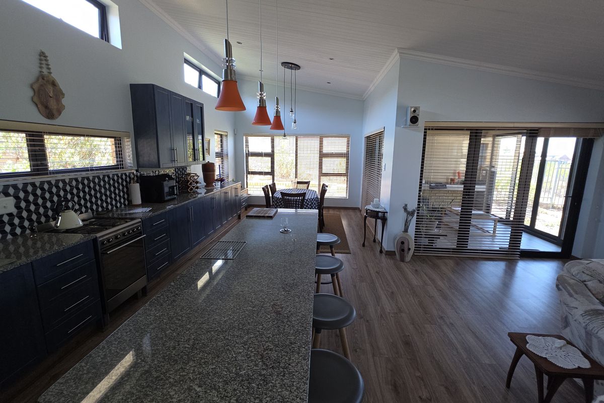 Elegant 3-Bedroom Home in the Ever-Popular Blue Ridge Eco Estate - Photo 3