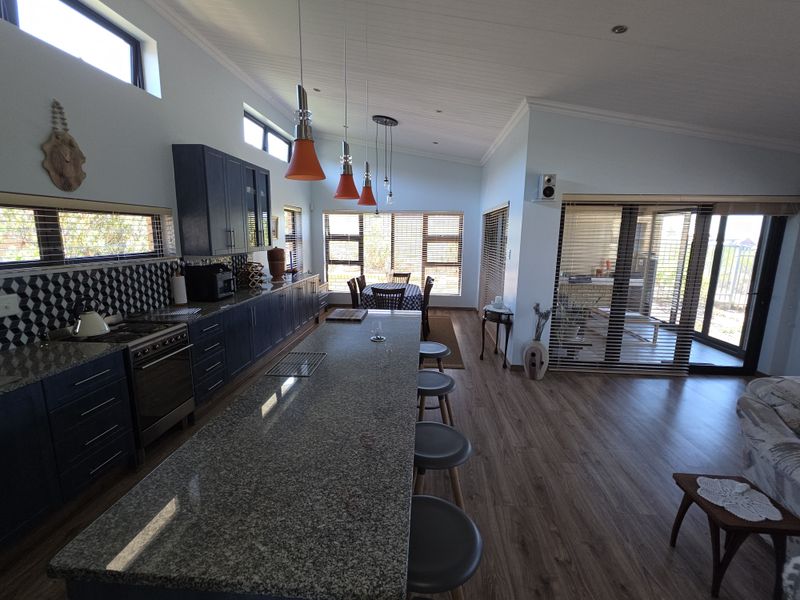 Elegant 3-Bedroom Home in the Ever-Popular Blue Ridge Eco Estate - Photo 3