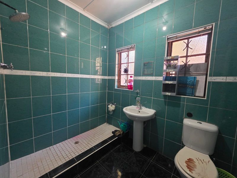 3 Bedroom home - Photo 9