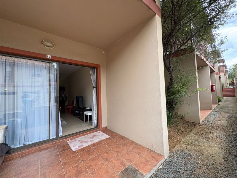 Neat.   Lock up and go. - Photo 5