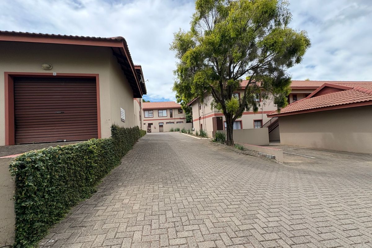 Neat.   Lock up and go. - Photo 3